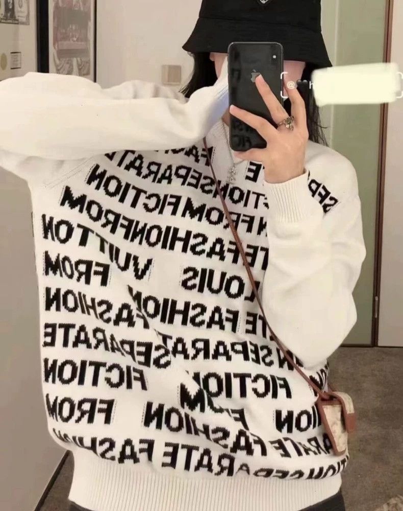 Louis Vuitton Louis Vuitton Letter Crew Neck Sweater Size US L / EU 52-54 / 3 - 8 Thumbnail