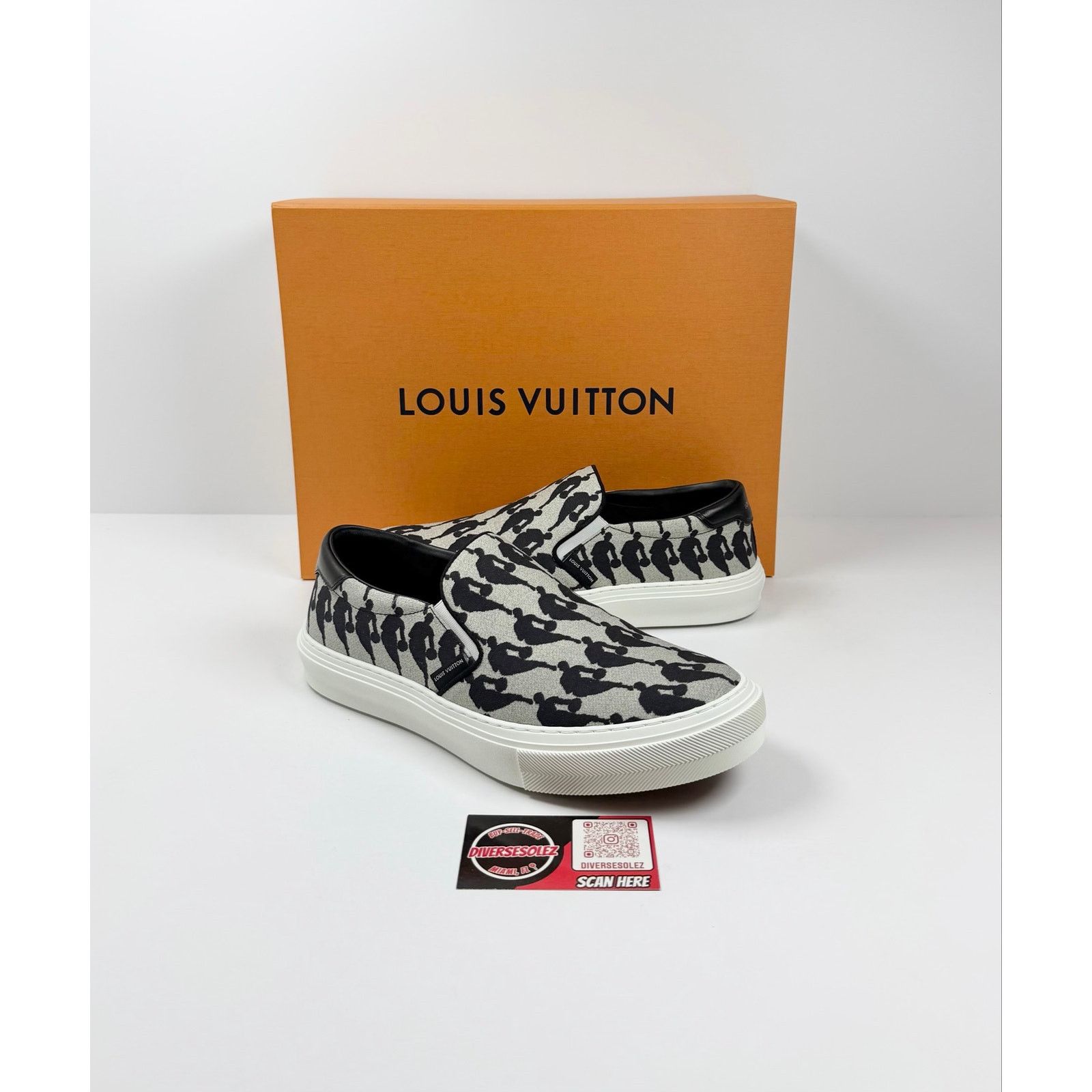 Louis Vuitton Size 7LV/8US - Louis Vuitton x NBA Trocadero Slip On NEW Size US 8 / EU 41 - 1 Thumbnail