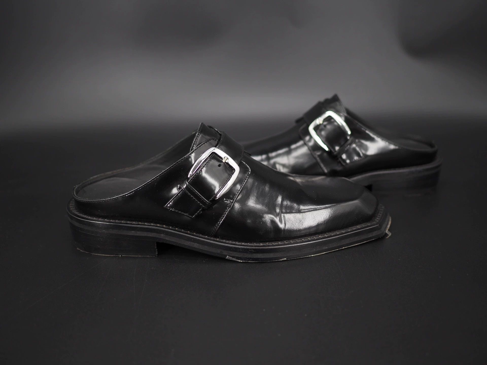Martine Rose Martine Rose Black Square-Toe Leather Mules Size US 7 / EU 40 - 3 Thumbnail
