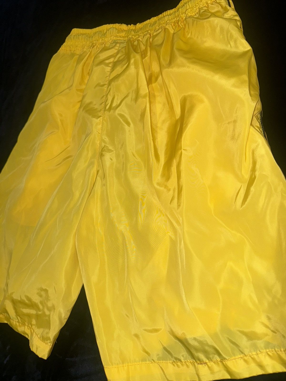 Hypebeast Yellow Gonchang Shorts Size US 33 - 5 Thumbnail