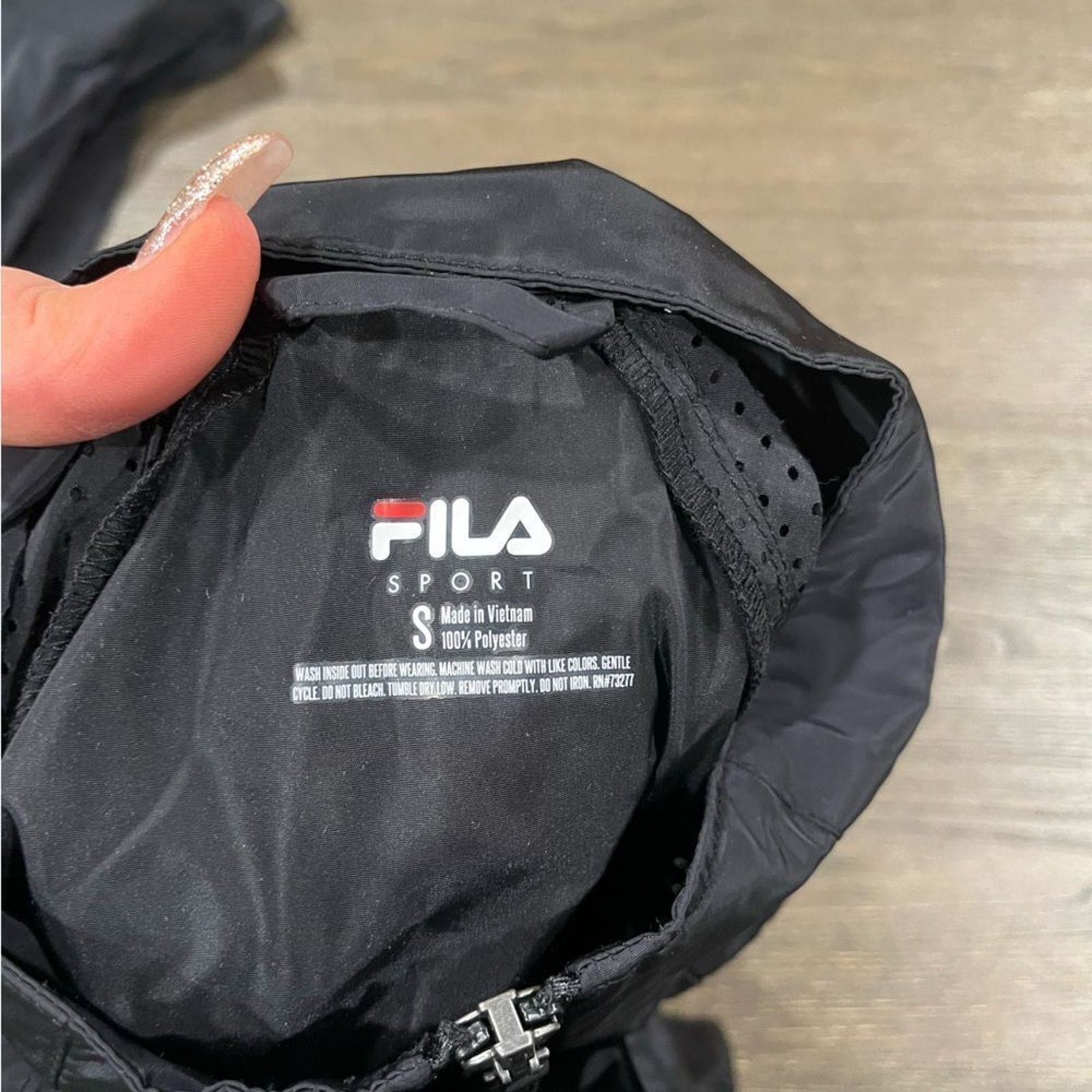 Fila NWOT Fila Womens Black Rain Jacket - Size S Size S / US 4 / IT 40 - 5 Thumbnail