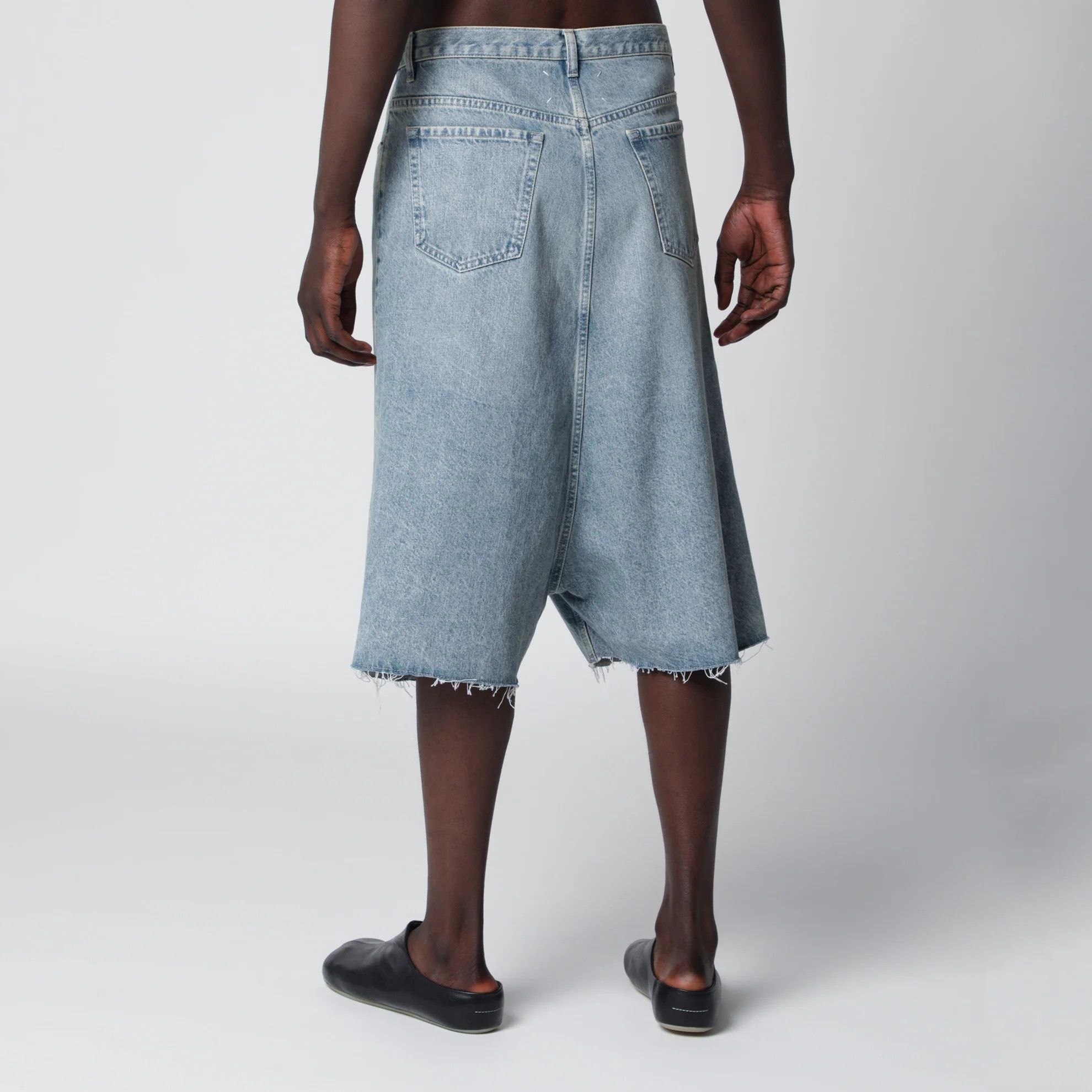 Maison Margiela o1d2blof0526 Denim Bermuda Shorts in Light Blue Size US 30 / EU 46 - 4 Thumbnail