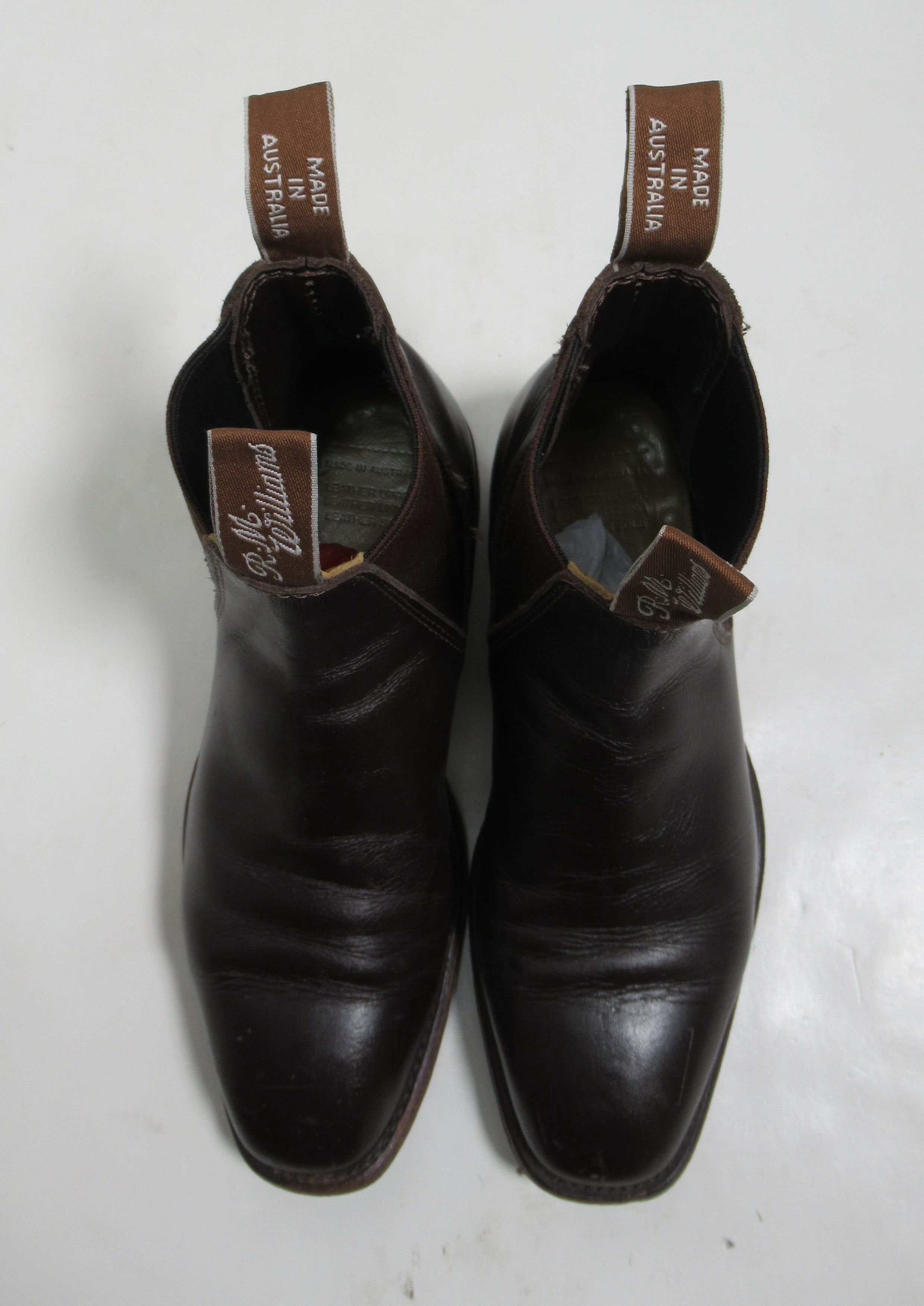 R.M. Williams R.M. Williams Men's Comfort Craftsman Chelsea Boot Chestnut Size US 6 / EU 39 - 3 Thumbnail