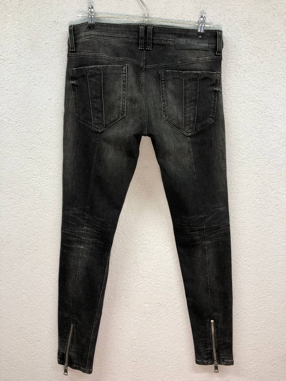 Burberry Burberry brit womens skinny jeans W 32 Size 32" / US 10 / IT 46 - 8 Thumbnail