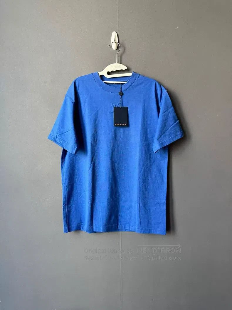 Other Louis Vuitton Blue embossed logo short sleeve Size US M / EU 48-50 / 2 - 1 Thumbnail
