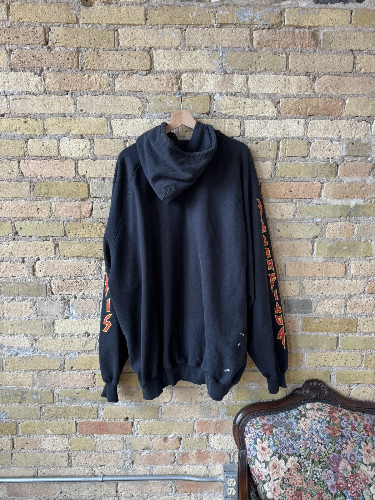 Balenciaga Balenciaga Metal Logo Hoodie Size US XL / EU 56 / 4 - 5 Thumbnail