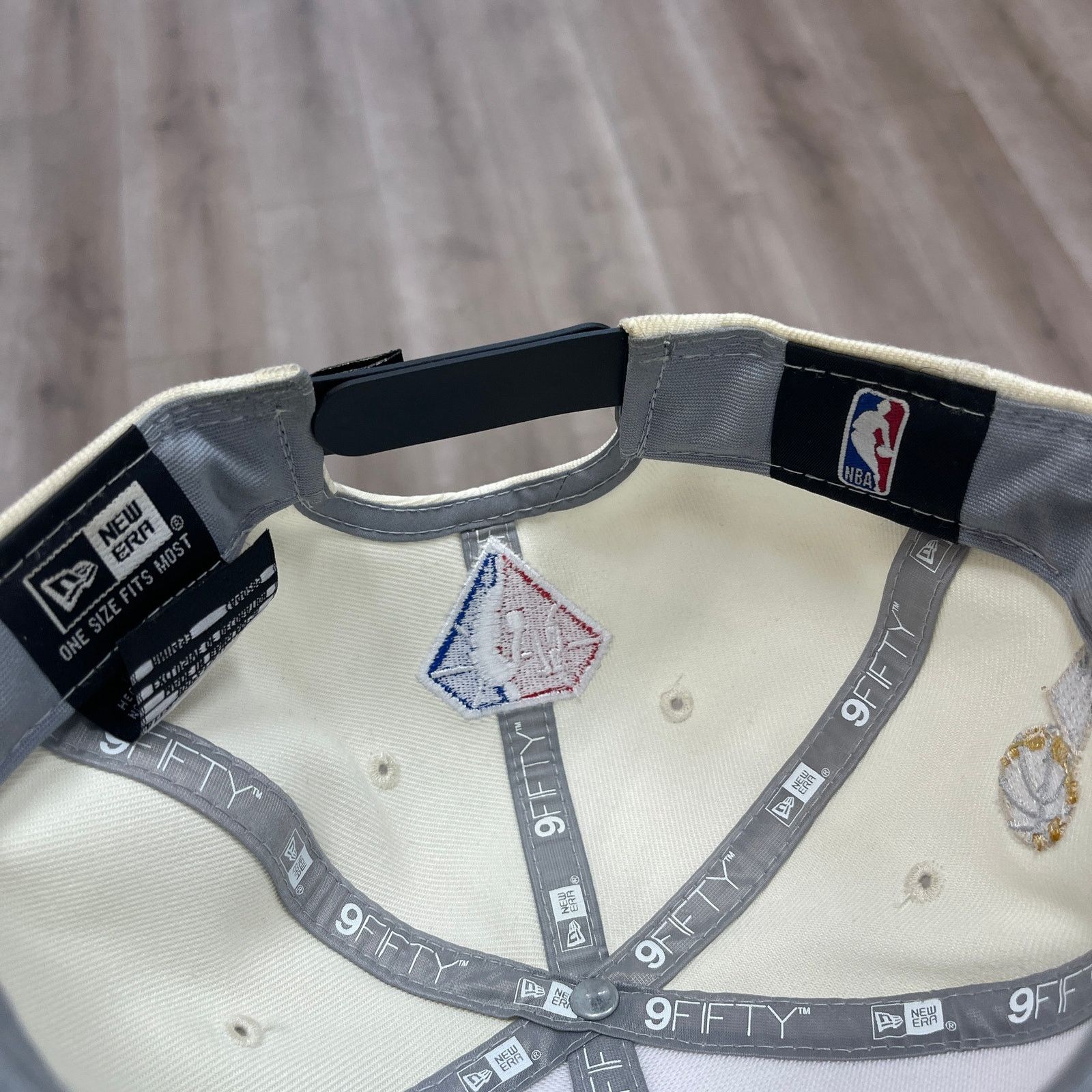 New Era 2022 Golden State Warriors Championship snapback cap Hat Size ONE SIZE - 7 Thumbnail