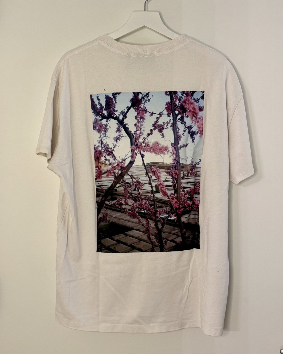 Essentials Fear Of God Essentials Cherry Blossom Photo Tee Size US S / EU 44-46 / 1 - 1 Thumbnail