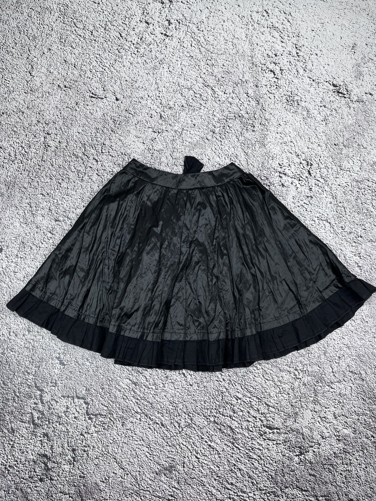 Morgan De Toi Vintage Morgan De Toi Gothic midi skirt Size 28" / US 6 / IT 42 - 6 Thumbnail
