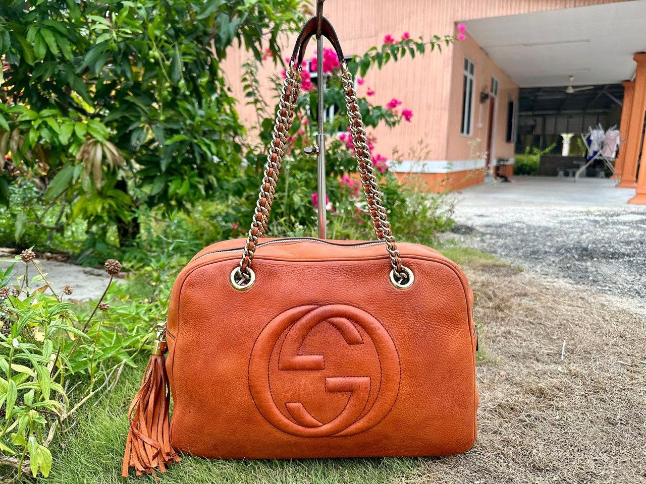 image of Authentic Gucci Soho Nubuck Leather Chain Shoulder Bag in Brown, Women's