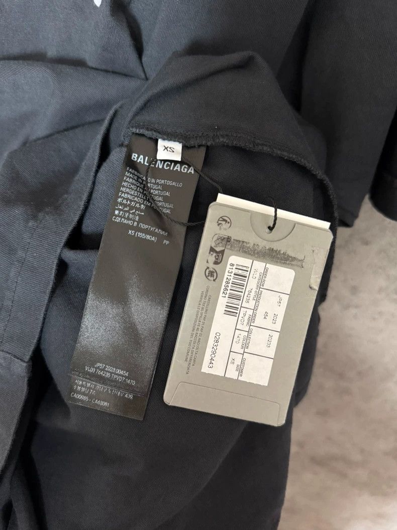 Balenciaga Balenciaga Black and red embroidered logo 3 B short sleeve Size US XS / EU 42 / 0 - 6 Thumbnail