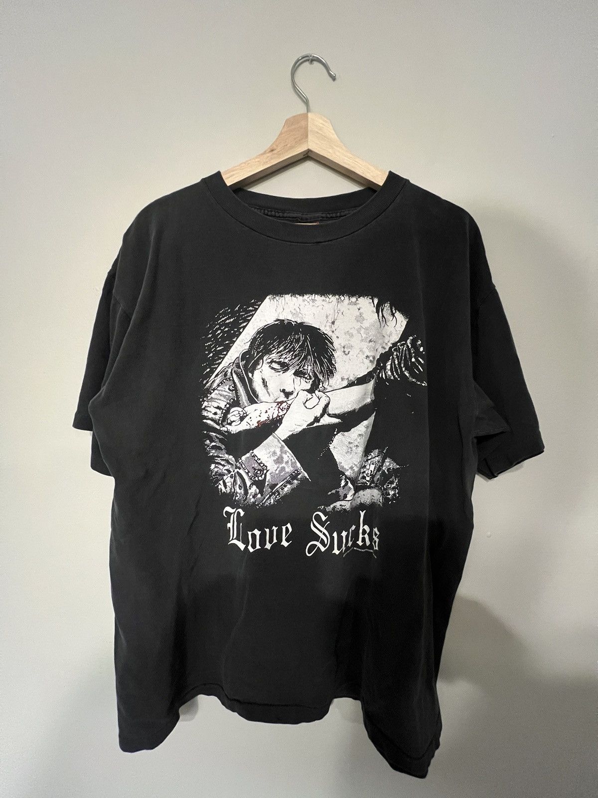 fashion victim THE DARKNESS 90S Tシャツ il_340x270.2800748366_lt5z.jpg