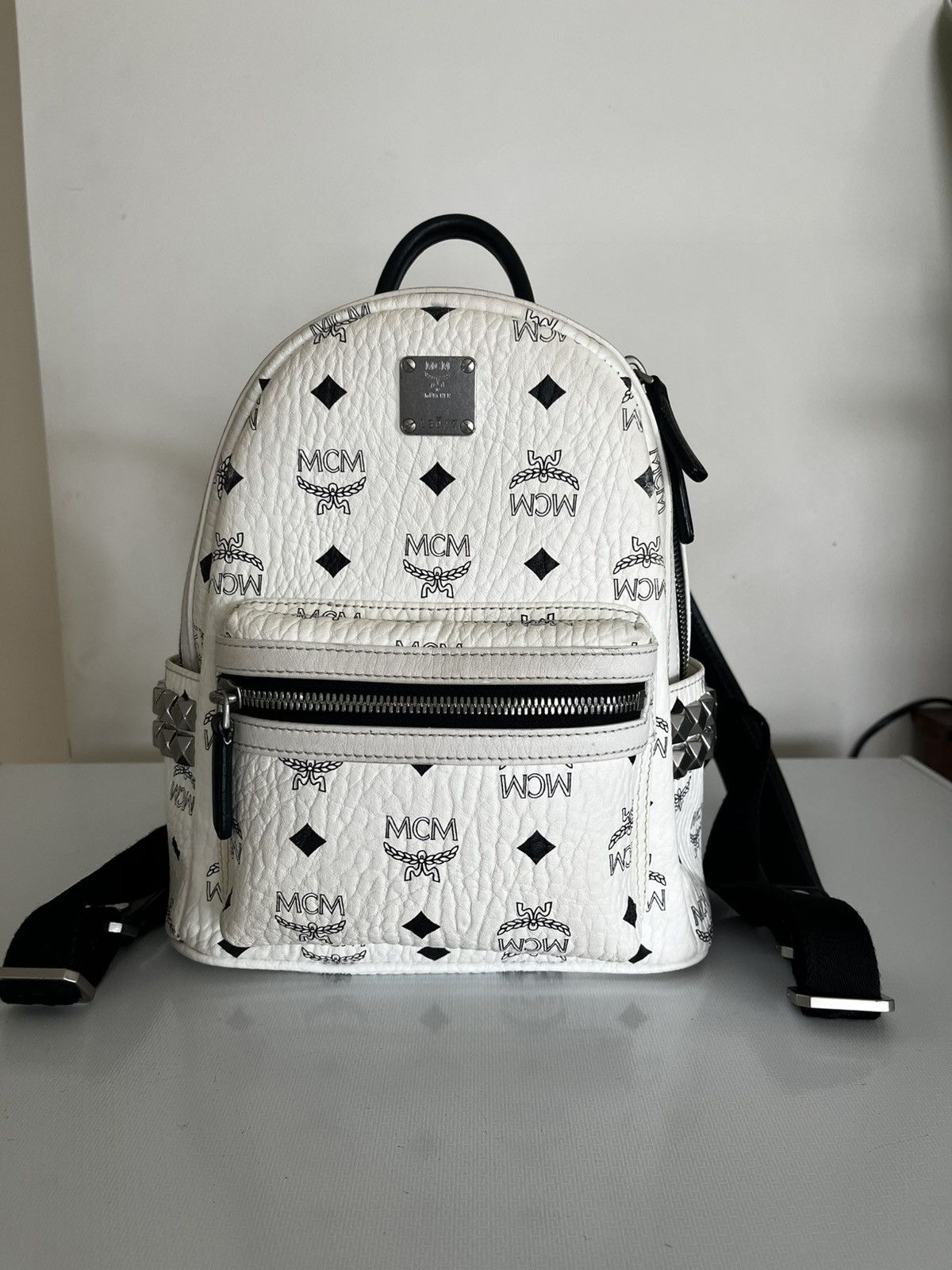 MCM Authentic MCM Stark Visetos Studs Small Backpack | White Size ONE SIZE - 4 Thumbnail