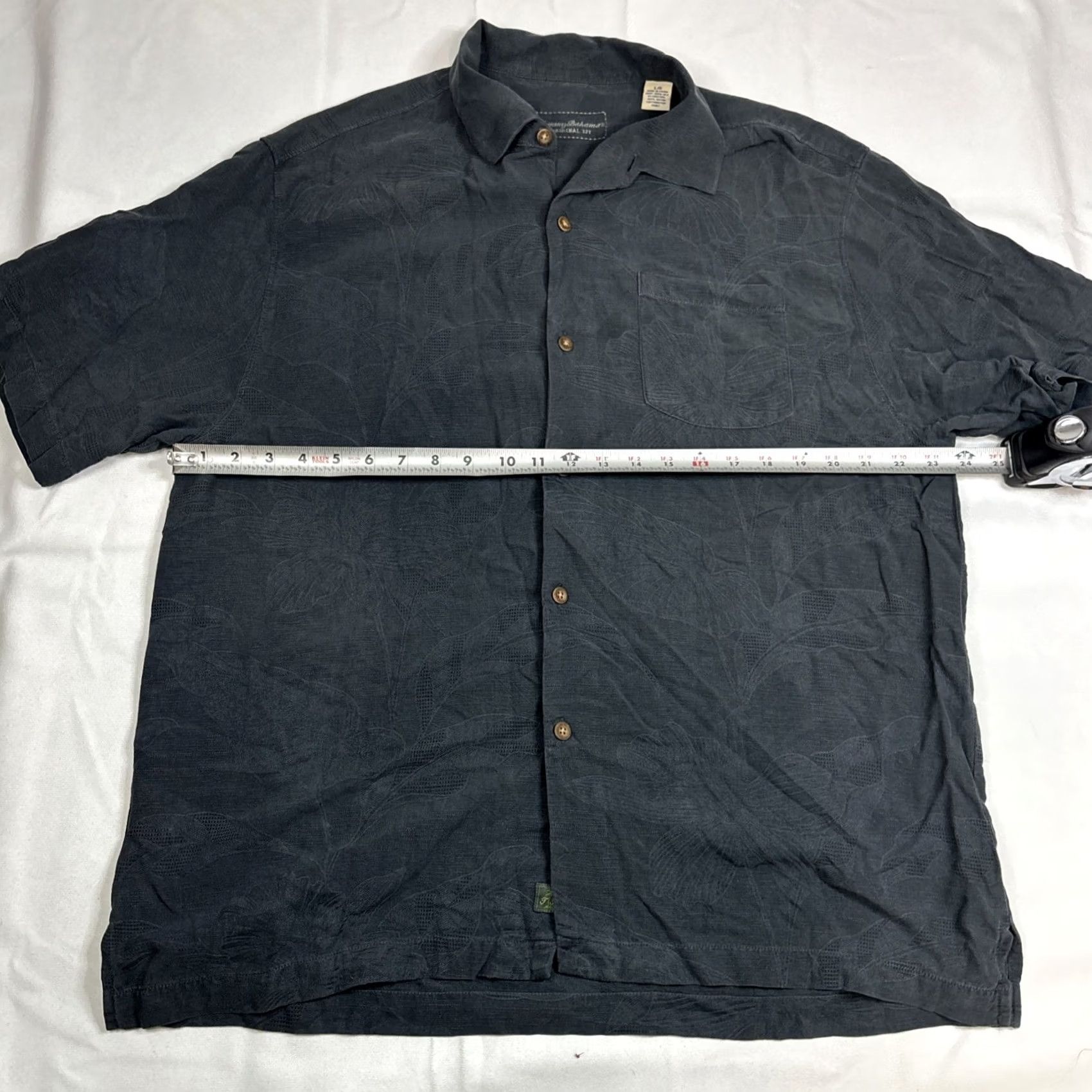 Tommy Bahama Tommy Bahama Silk Shirt Button-up Short Sleeve Black L Floral Print Mens Shirt Size US L / EU 52-54 / 3 - 4 Thumbnail