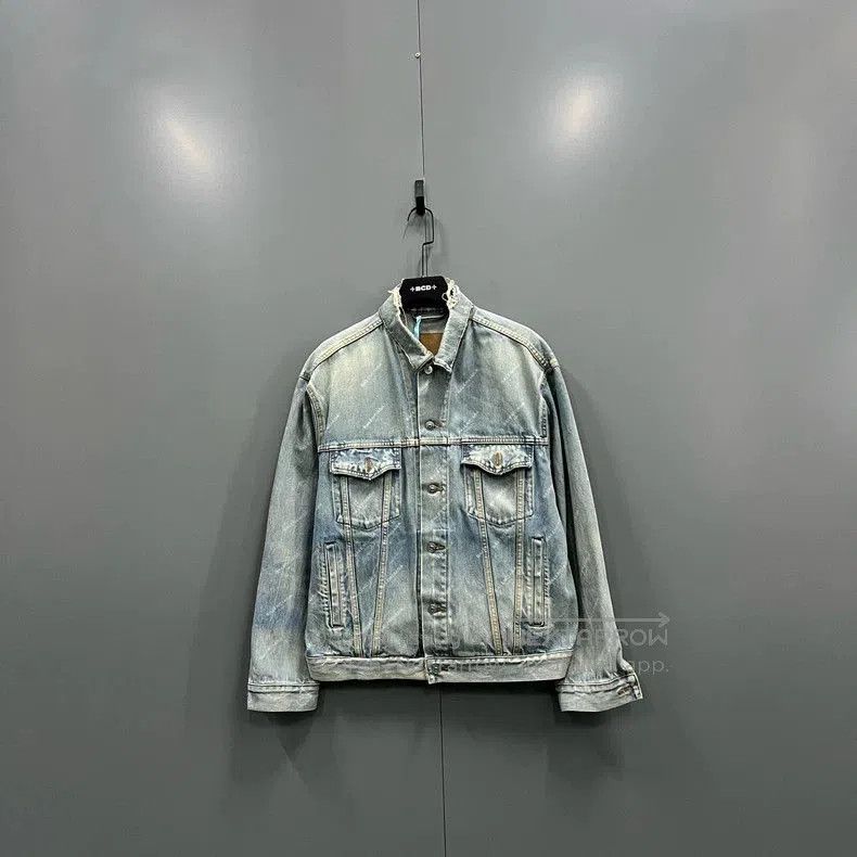 Balenciaga Balenciaga Logo Washed Denim Jacket. Size US XS / EU 42 / 0 - 1 Thumbnail