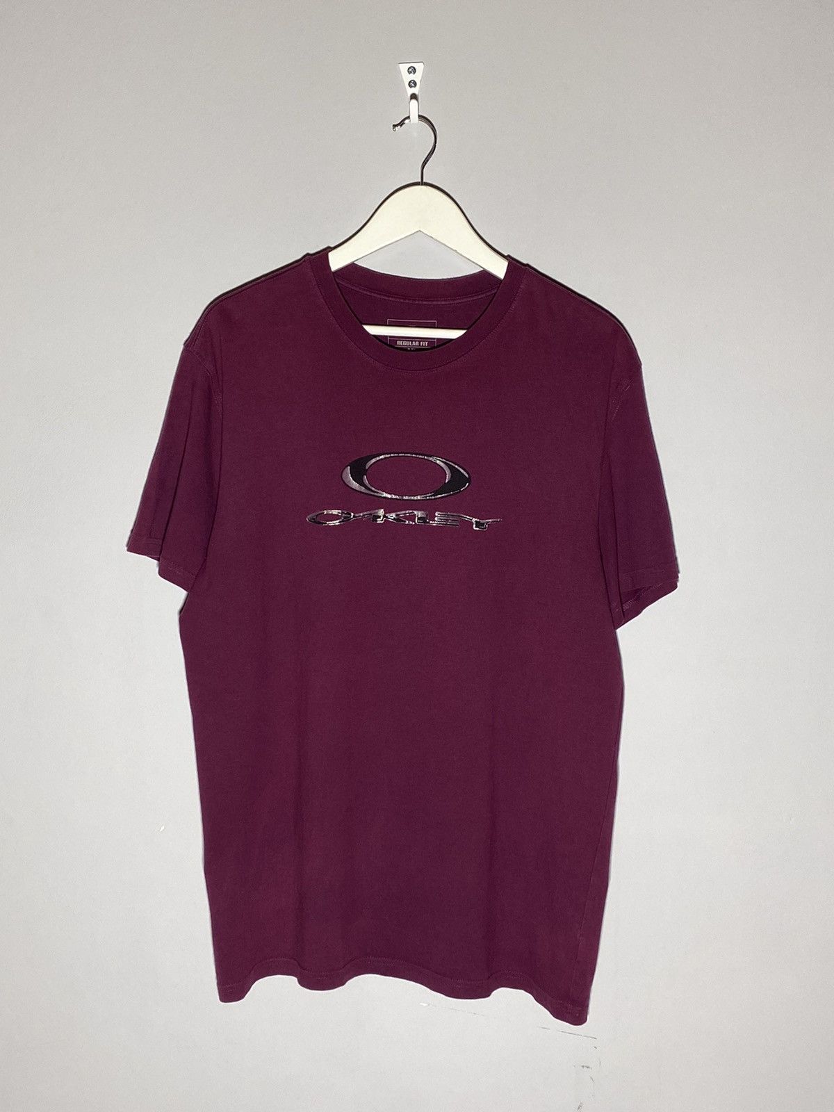 Oakley × Streetwear Oakley y2k streetwear style big logo t-shirt | Grailed