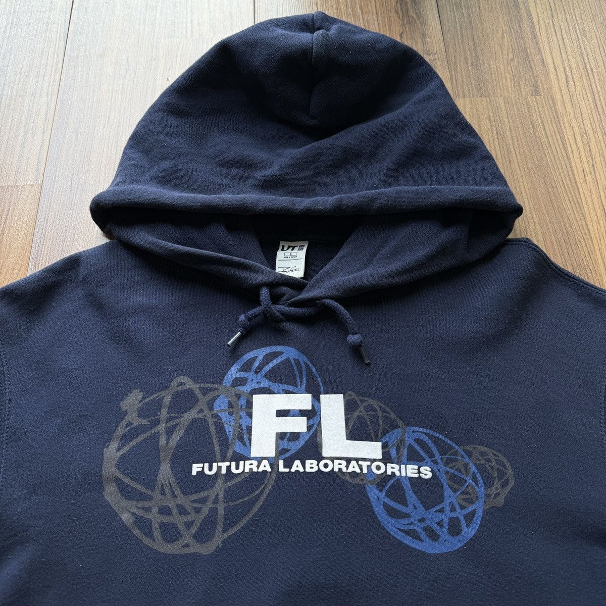 Futura Futura Laboratory Uniqlo 22x25.5 Logo Graffiti Street artist Size US S / EU 44-46 / 1 - 1 Thumbnail