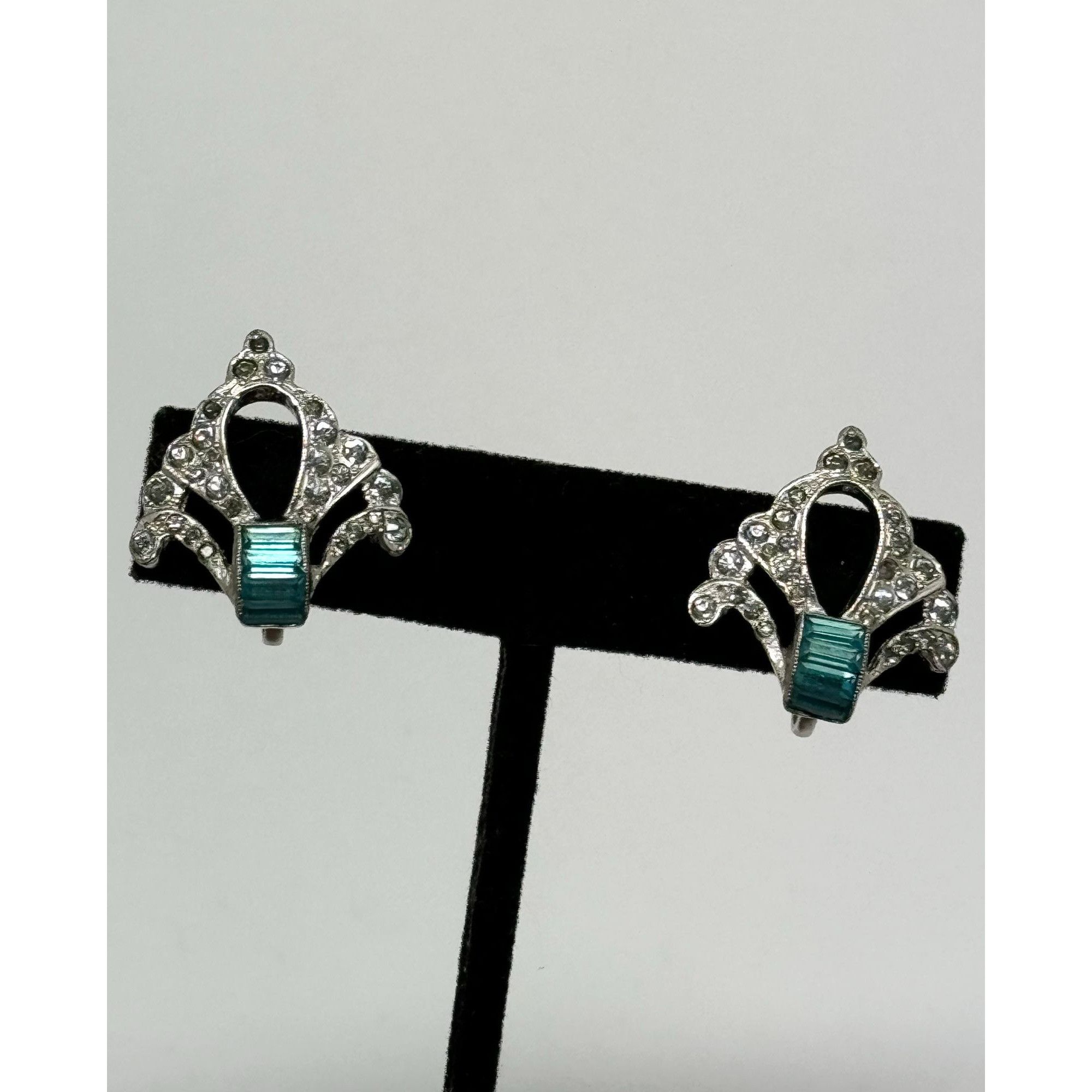 Vintage Art deco estate glass rhinestone earrings Size ONE SIZE - 3 Thumbnail