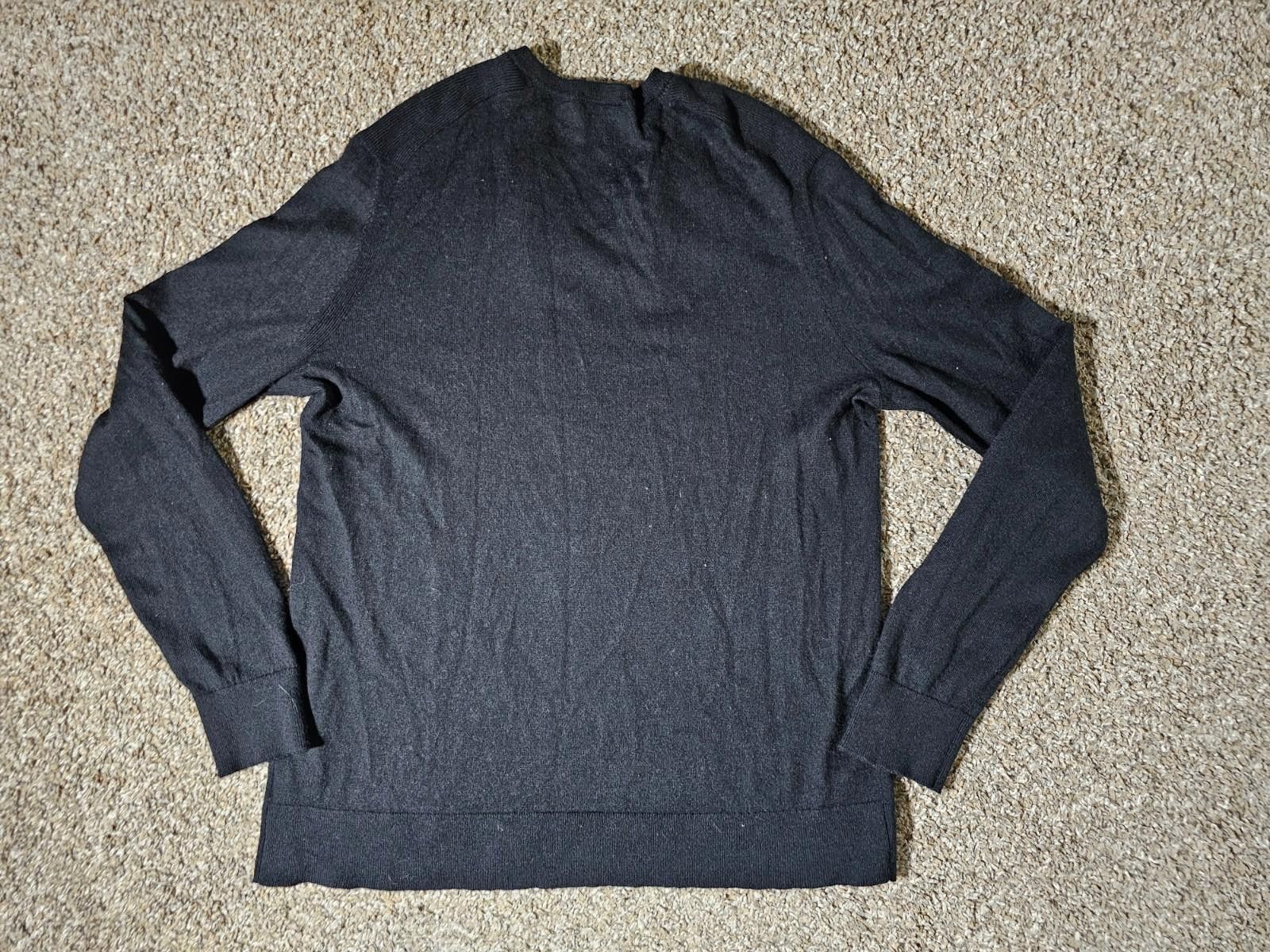 Express Express Men's Vneck Sweater Size L Merino Wool Blend Black Size US L / EU 52-54 / 3 - 6 Thumbnail