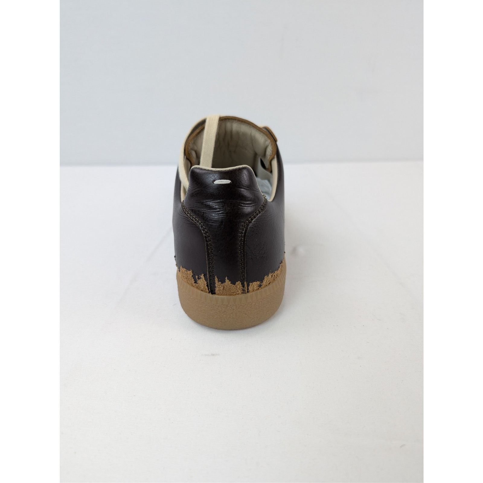 Maison Margiela o1rshd1 Replica sneakers with a distressed peel-off effect Size US 13 / EU 46 - 16 Thumbnail