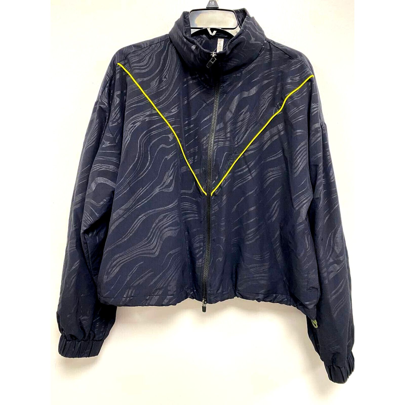 Fabletics Fabletics‎ Women Liza Cropped Jacket Black Size M A000634 Size M / US 6-8 / IT 42-44 - 3 Thumbnail