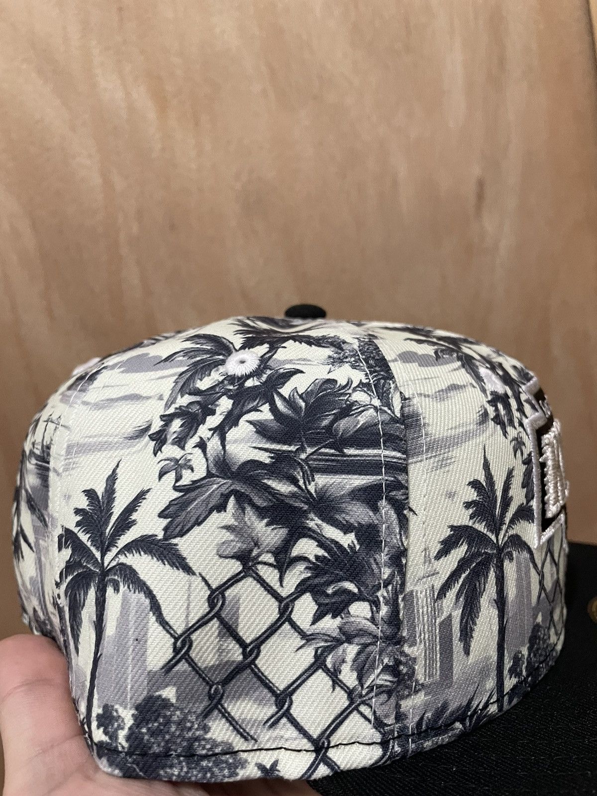 Hat Club Hat club TY DE JOUY Los Angeles Kings Size 7 1/4 Size ONE SIZE - 5 Thumbnail