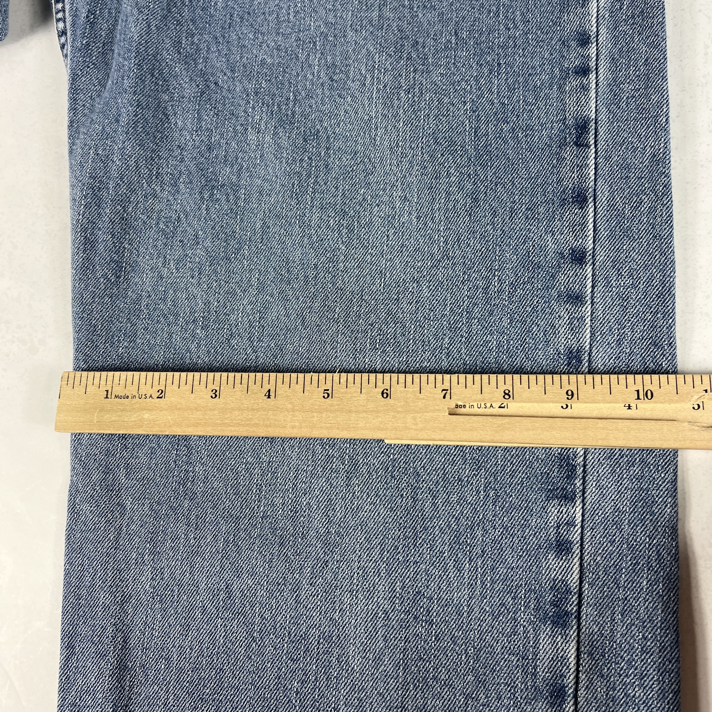 Levi's Y2K Levi's Jeans 550 Relaxed Fit Blue Faded Cotton Denim Size US 33 - 20 Thumbnail