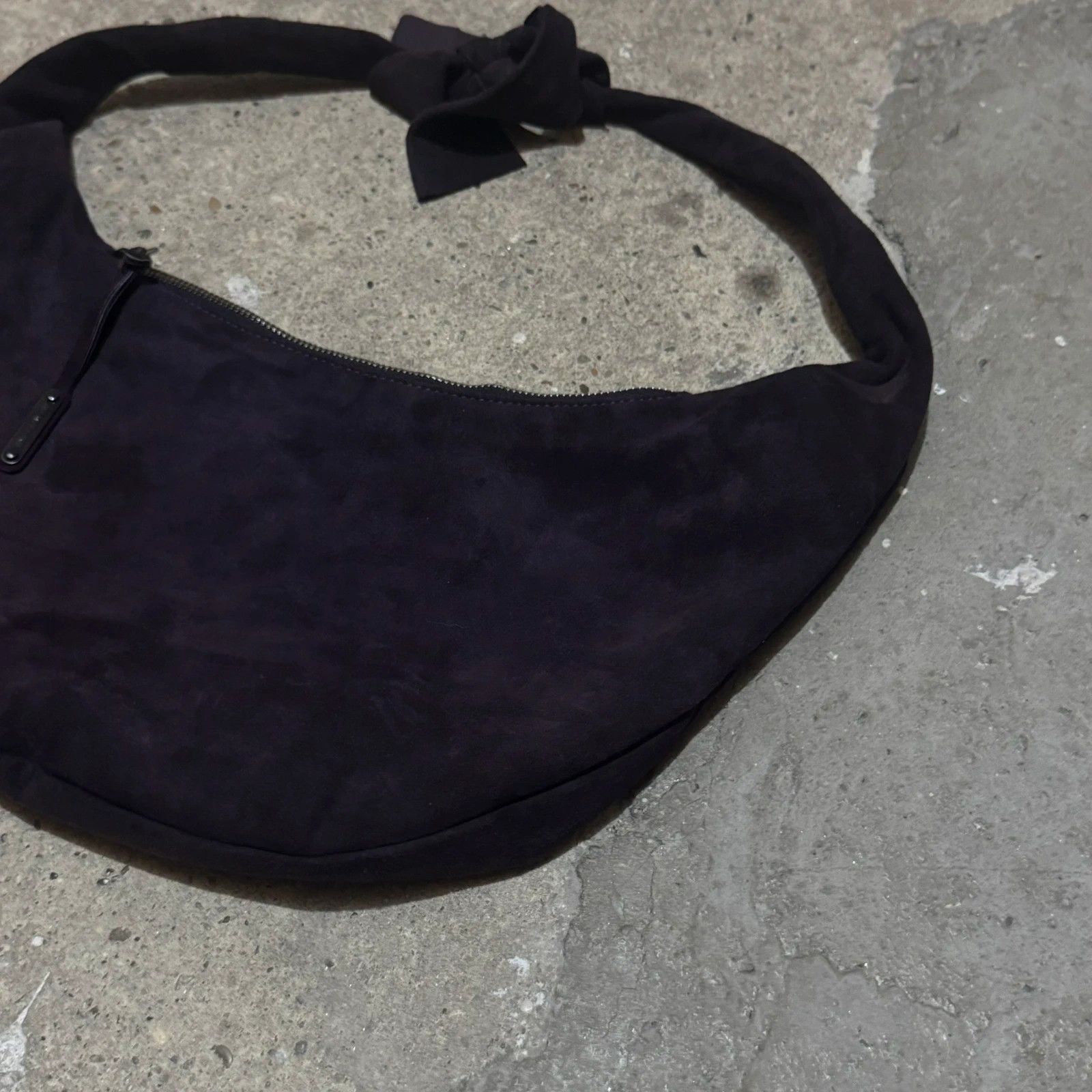 Helmut Lang 00‘ Helmut Lang velour leather croissant bag Size ONE SIZE - 5 Thumbnail
