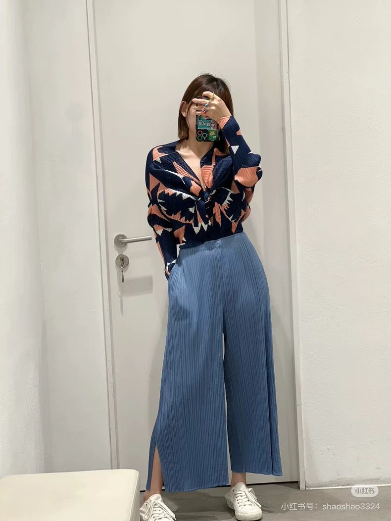Issey Miyake Issey Miyake size:4 Black straight-leg wide-leg pants Size 31" - 9 Thumbnail