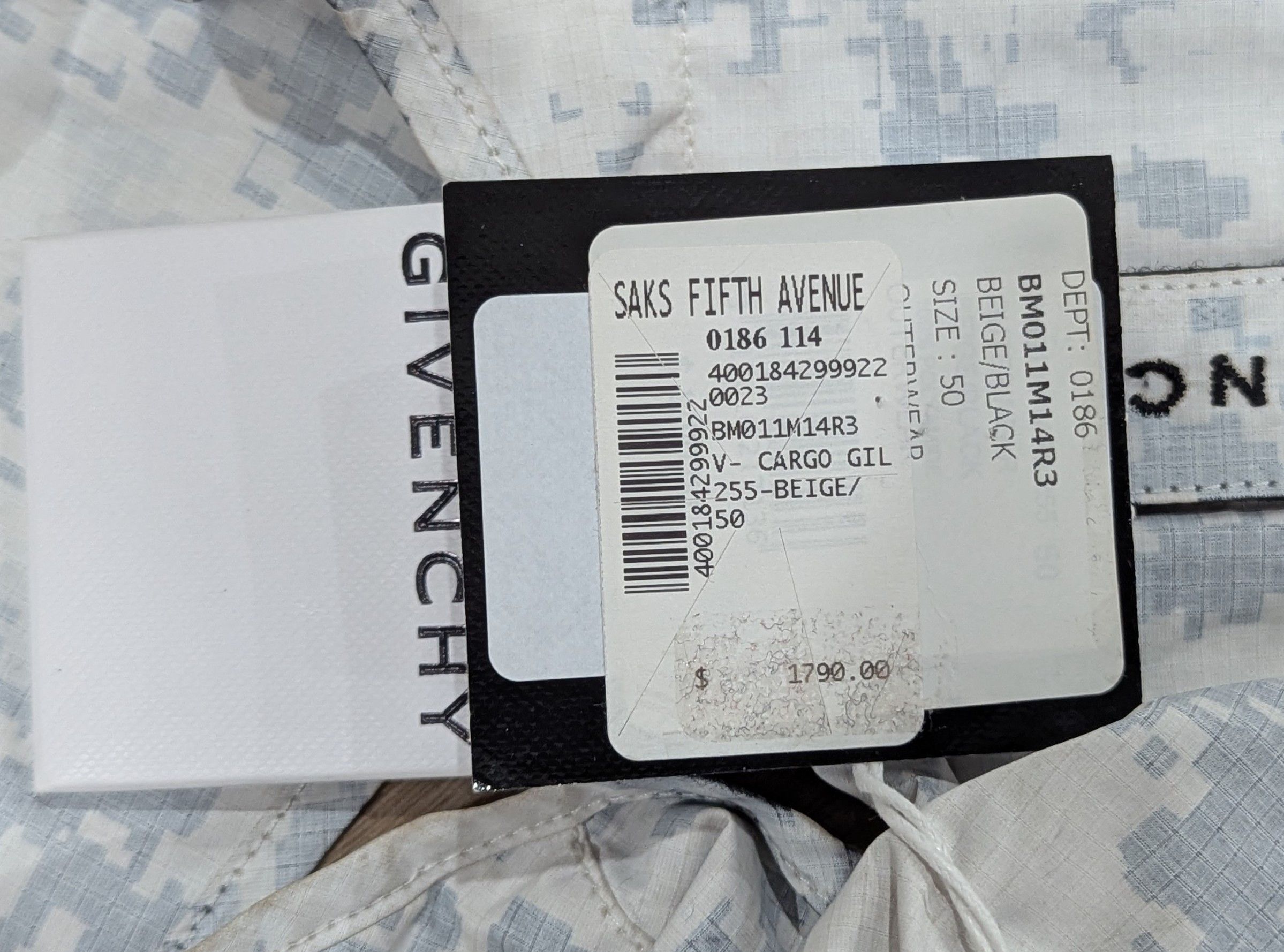 Givenchy GIVENCHY Lightweight V-Cargo Vest Gray 50 Size US M / EU 48-50 / 2 - 9 Thumbnail