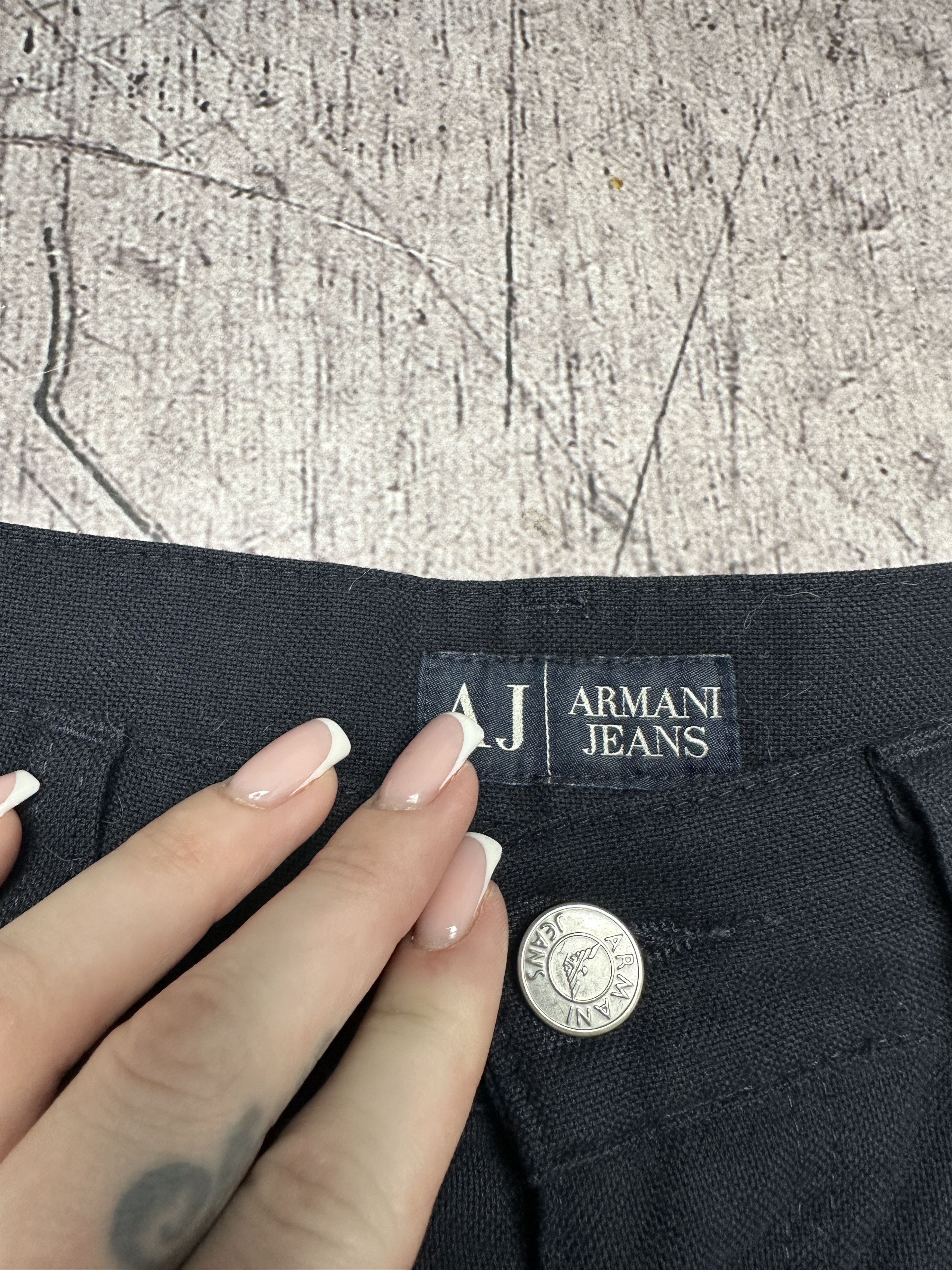 Armani Armani Jeans Vintage Mens Denim Pants Jeans Size US 31 - 9 Thumbnail