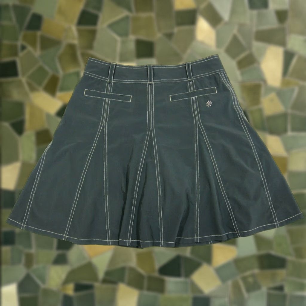 Athleta Athleta Grey Stretch Active Run Yoga Travel Hike A-Skirt Women Size 8 Size 30" / US 8 / IT 44 - 1 Thumbnail