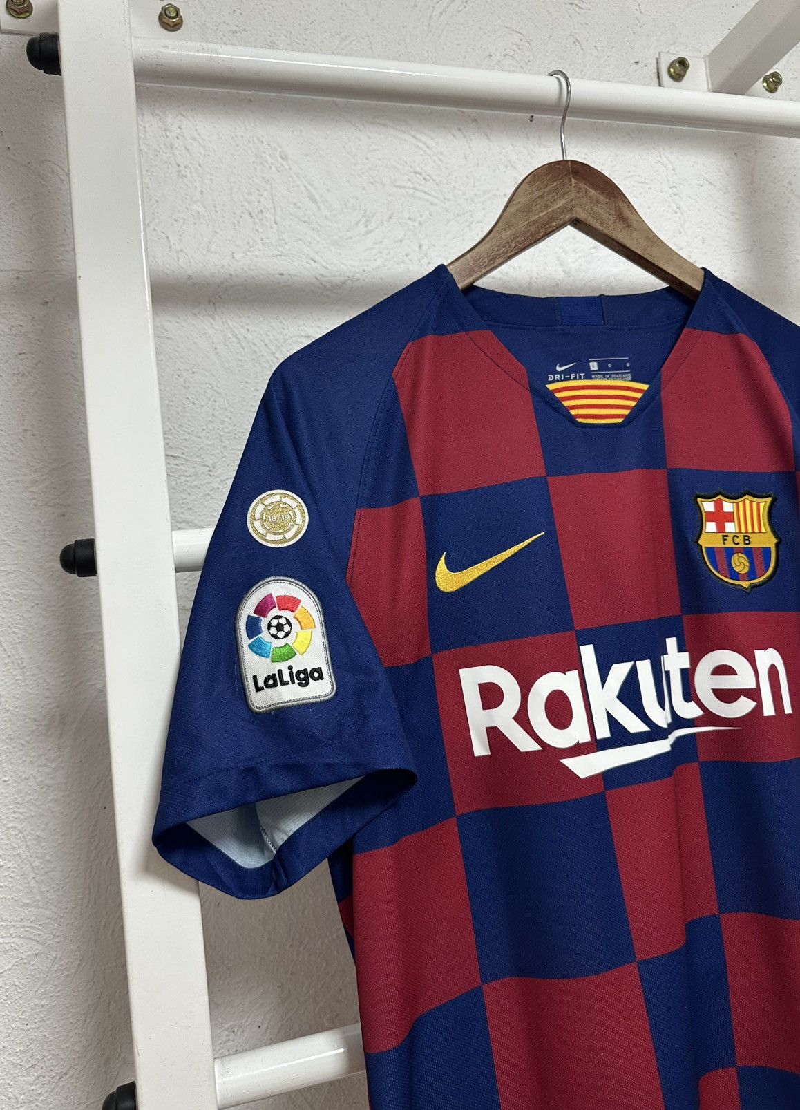 Nike FC Barcelona LaLiga 18/19 Home Jersey Shirt Rakuten Size L Size US L / EU 52-54 / 3 - 3 Thumbnail