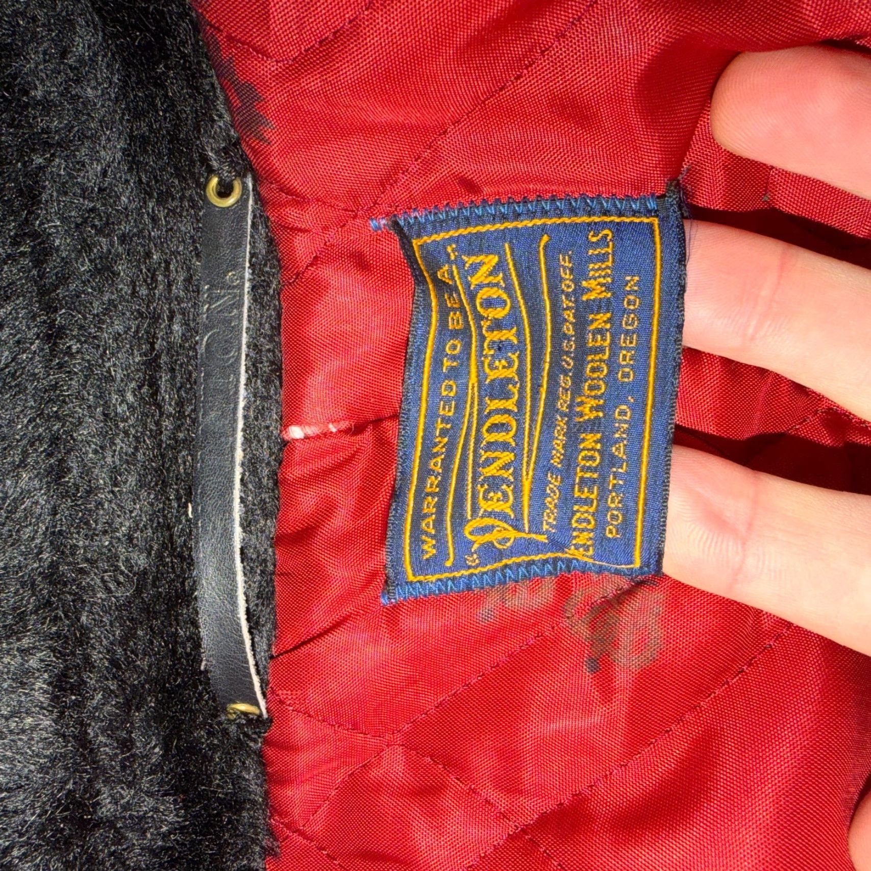 Pendleton VINTAGE Pendleton Jacket Wool Plaid Chore Coat Black Brown USA Double Breast 60s 1960s Men Size L Vintage Mens Outer Shell Pockets Size US L / EU 52-54 / 3 - 5 Thumbnail