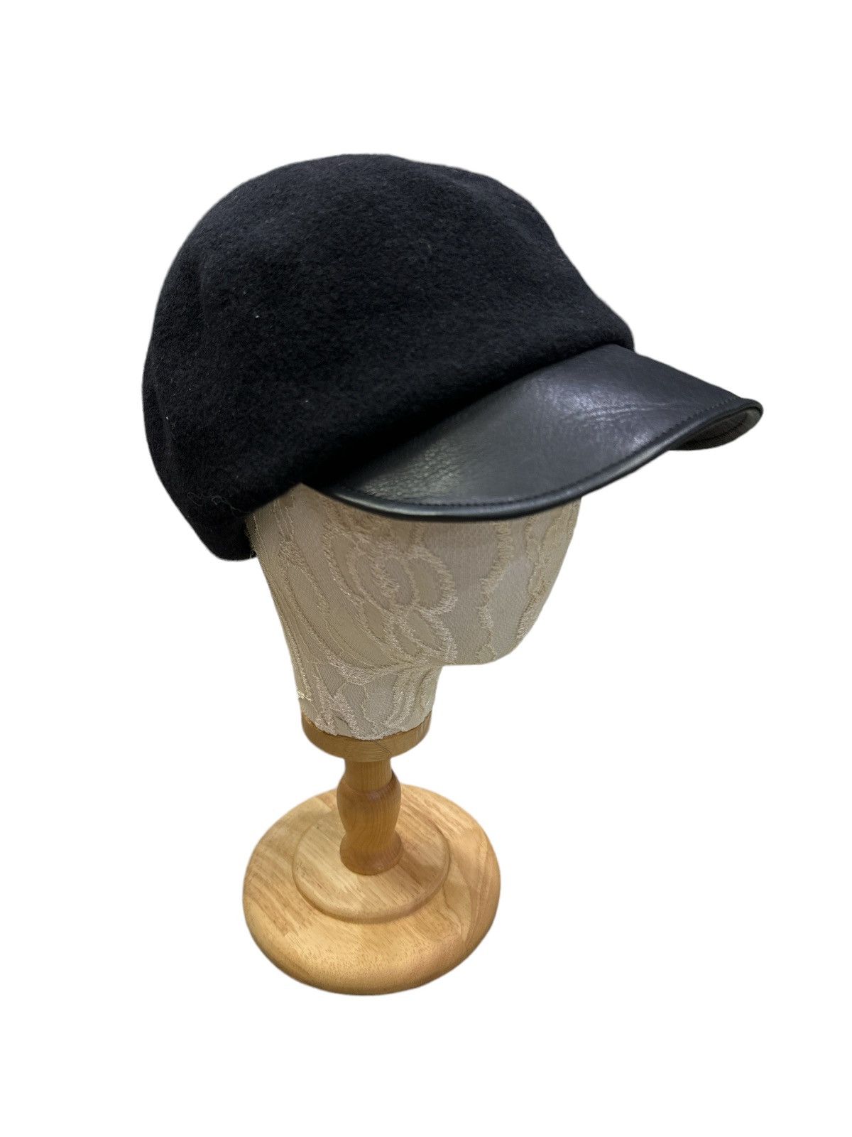 Attachment × Kazuyuki Kumagai Attachment KAZUYUKI KUMAGAI ATTACHMENT WOOL NEWSBOY CAP HAT Size ONE SIZE - 1 Thumbnail
