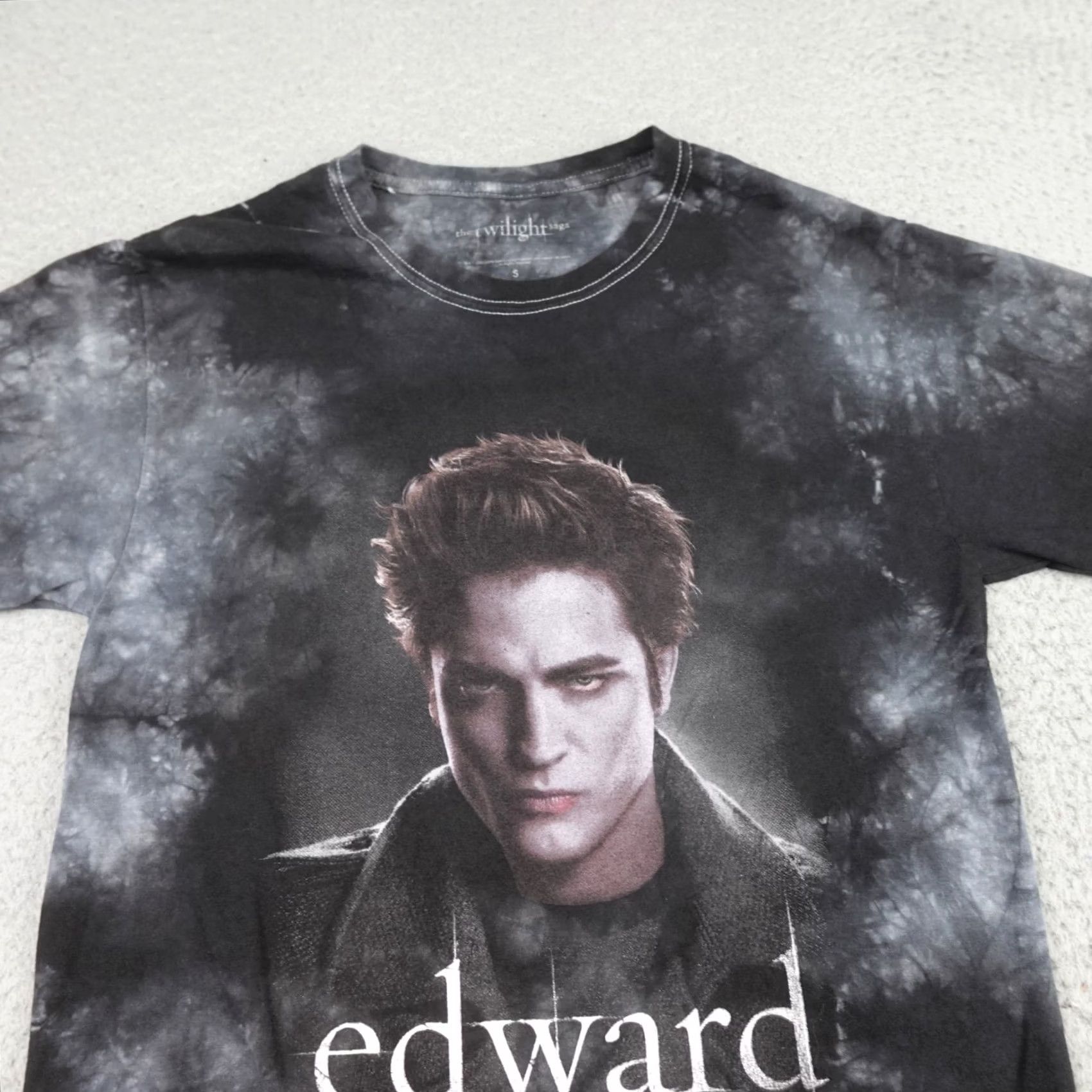 Vintage Twilight Saga Edward Shirt Mens Small Black Tie Dye Movie Graphic Vampire 2000s Size US S / EU 44-46 / 1 - 4 Thumbnail