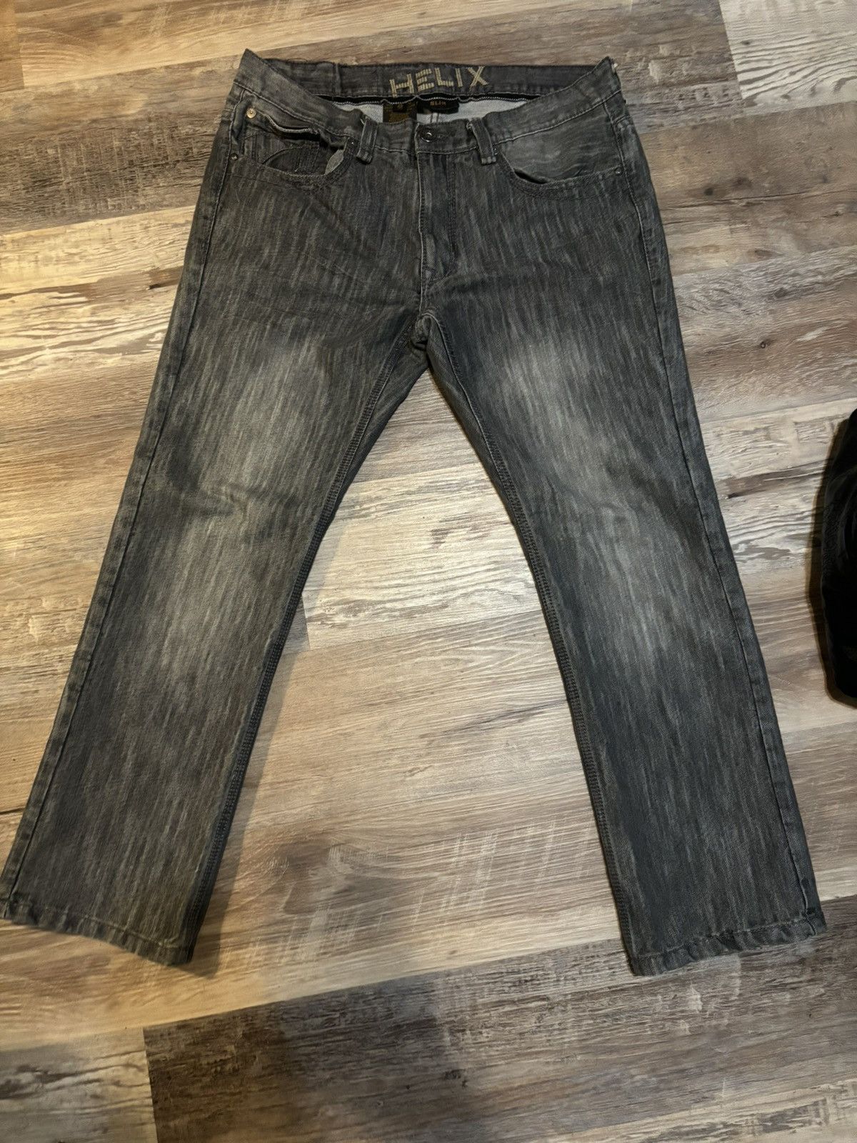 Helix × Vintage vintage Baggy Helix Jeans perfect condition send offers! Size US 36 / EU 52 - 1 Thumbnail