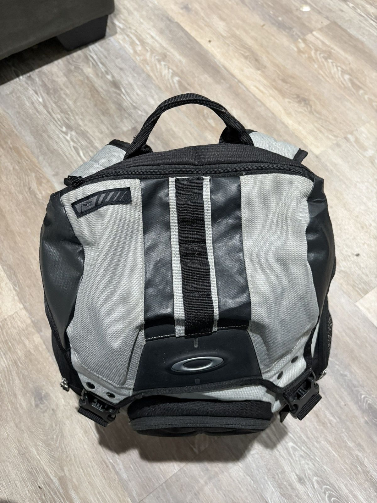 Oakley Oakley Kitchen Sink Backpack Grey Heavy Duty Travel Bag Size ONE SIZE - 7 Thumbnail