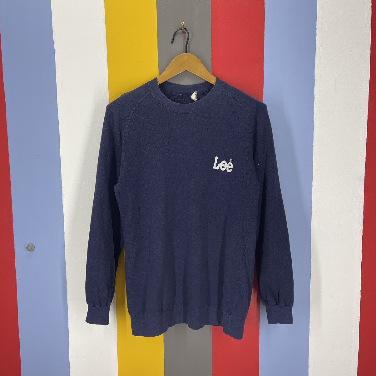 Lee 90s Vintage LEE Crew Neck Sweatshirt #1717/06 Size US S / EU 44-46 / 1 - 1 Thumbnail