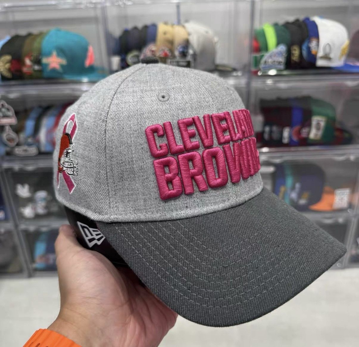 New Era New Era NFL Cleveland Browns Pink Ribbon Baseball Cap J32 Size ONE SIZE - 1 Thumbnail
