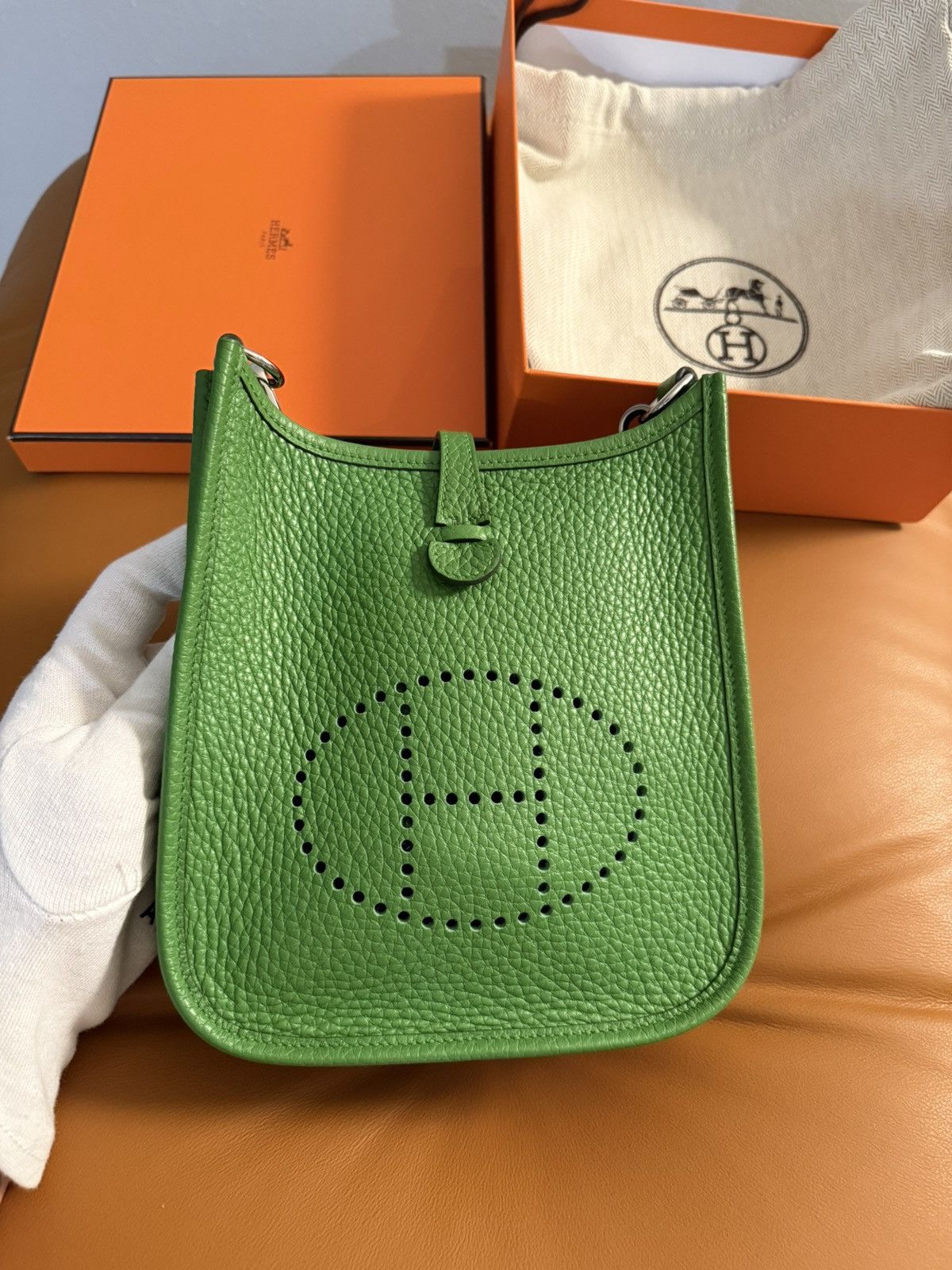 Hermes HERMES EVELYNE 16 AMAZONE CLEMENCE BULL CALFSKIN Size ONE SIZE - 5 Thumbnail