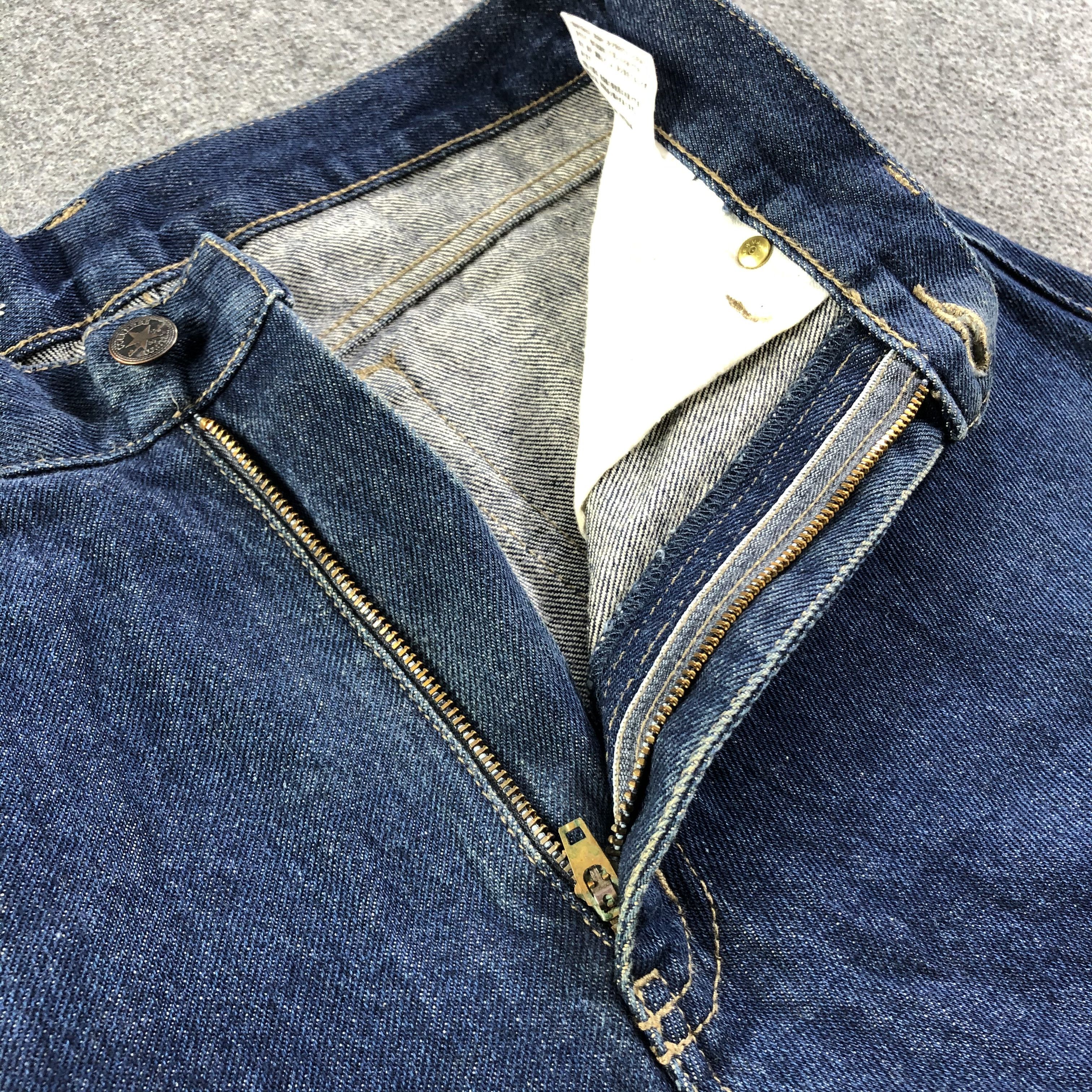 Converse Vintage Blue Wash Converse Jeans-J2812 Size US 29 - 7 Thumbnail