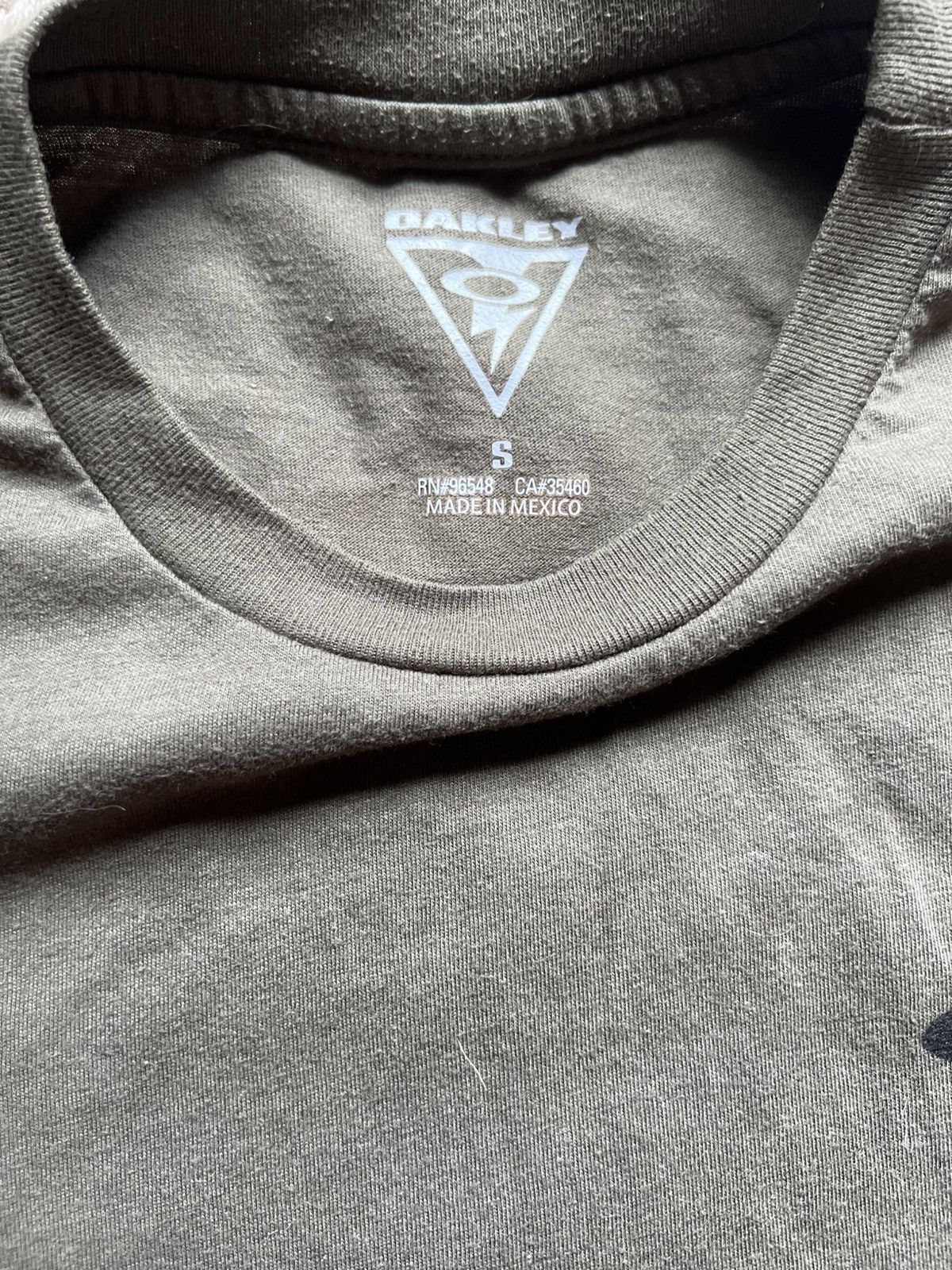 Oakley × Vintage Vintage Oakley T-shirt Tee Big American Flag Logo Size US S / EU 44-46 / 1 - 5 Thumbnail