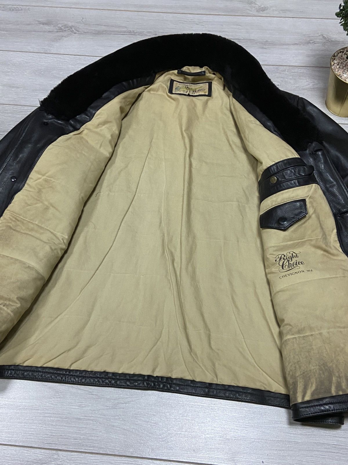 Chevignon Chevignon vintage fur leather worn jacket fly Size US XL / EU 56 / 4 - 8 Thumbnail