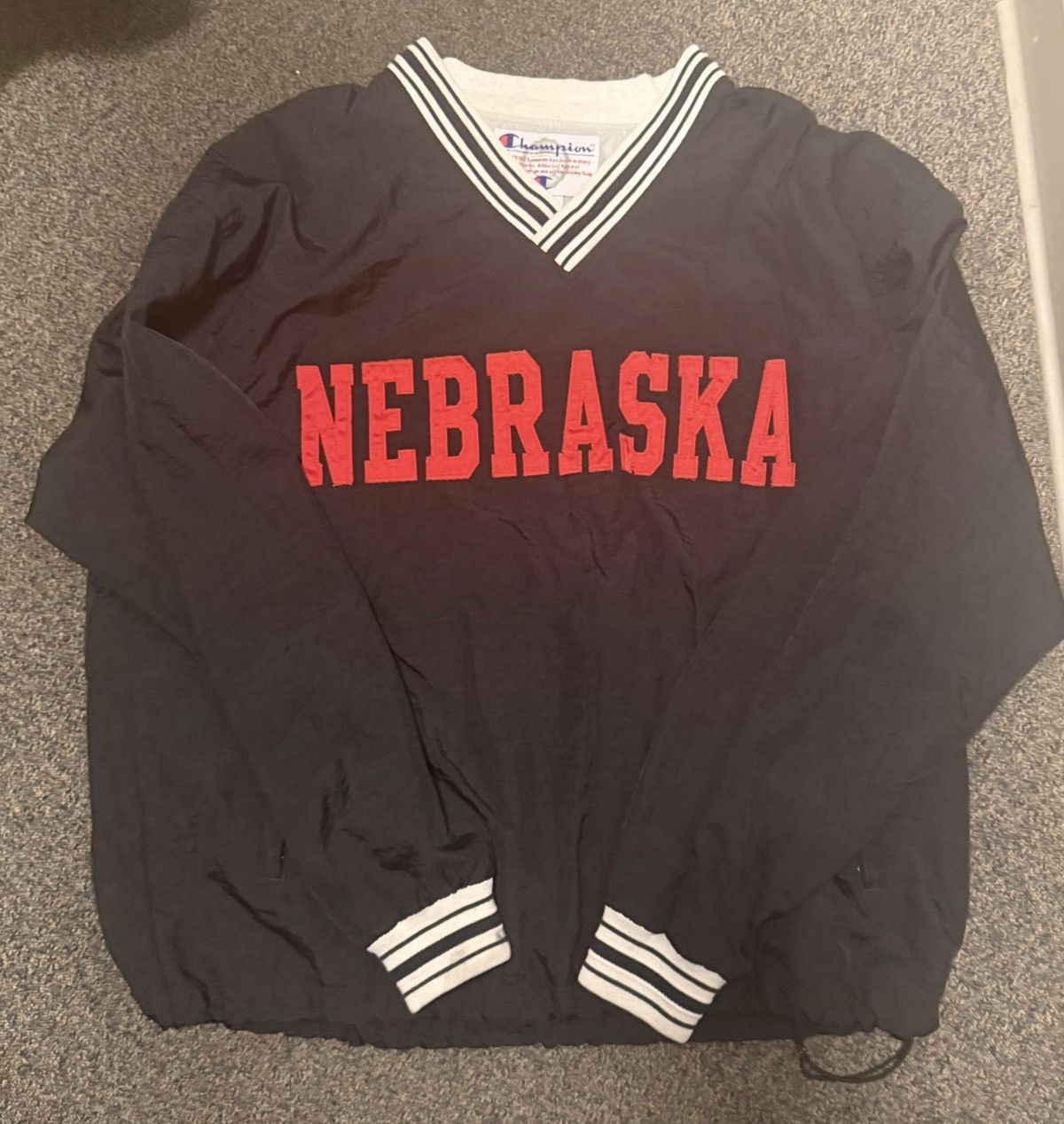 Champion VINTAGE UNIVERSITY OF NEBRASKA SWEATSHIRT SIZE L Size US L / EU 52-54 / 3 - 1 Preview