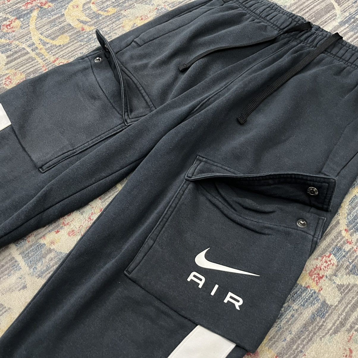 Nike Nike Air Cargo Joggers Sweatpants Size US 28 / EU 44 - 6 Thumbnail