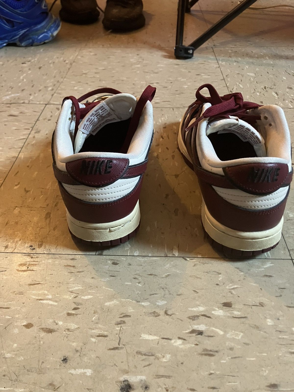 Nike Nike Shoes Size US 7 / IT 37 - 2 Thumbnail