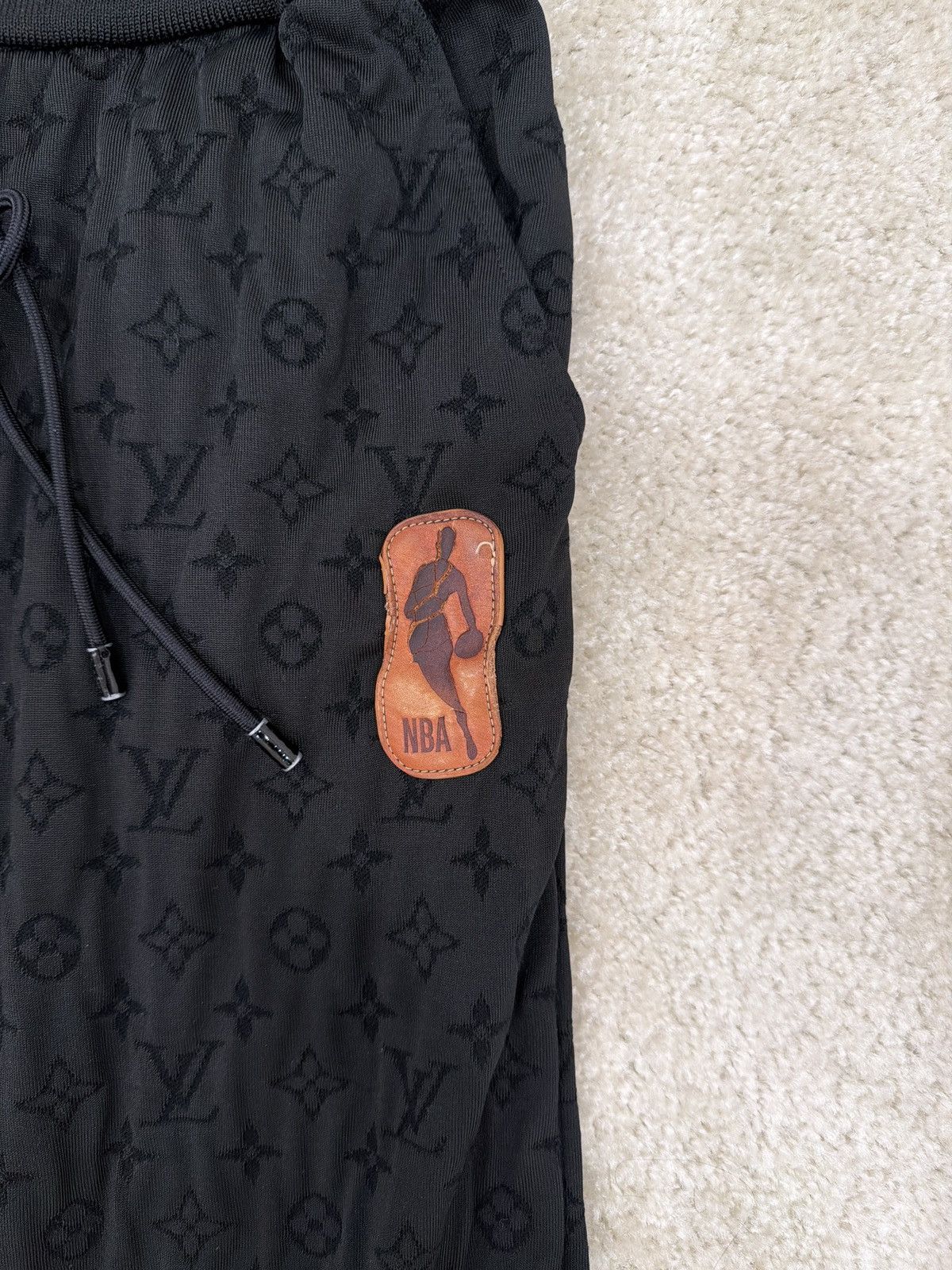 Louis Vuitton × NBA Louis Vuitton x NBA Monogram Pants with Slits Size US 37 - 3 Thumbnail