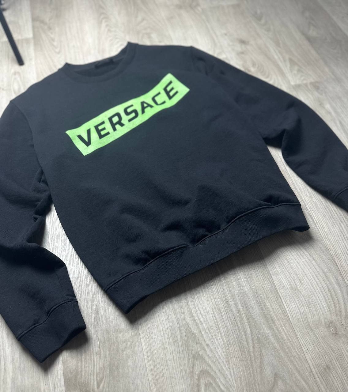 Versace Gianni Versace Black Sweatshirt Green Big Logo Size US L / EU 52-54 / 3 - 4 Thumbnail