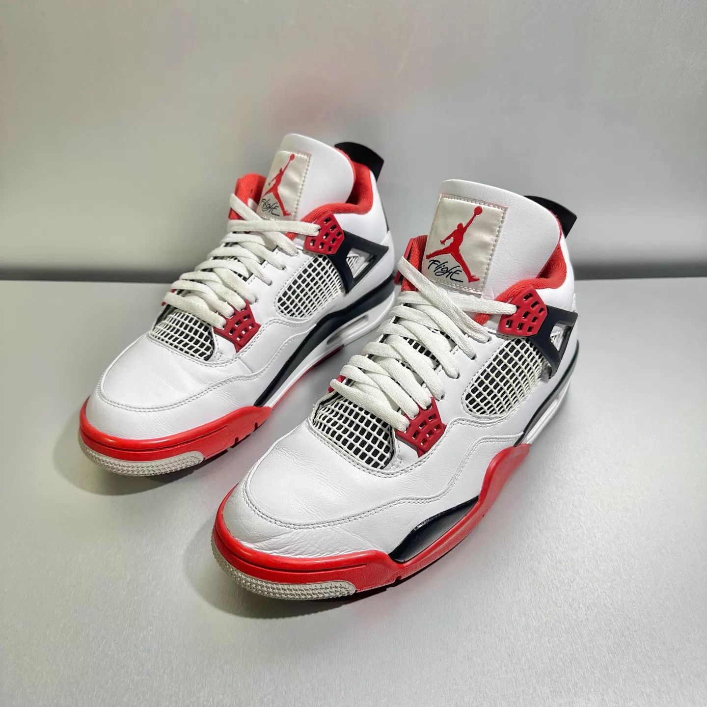 Nike Air Jordan 4 "Flame Red" Size 44.5 Worn Once Mint Size US 11.5 / EU 44-45 - 1 Thumbnail